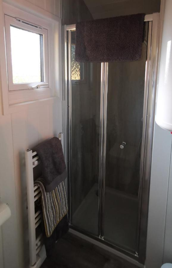 Forest Heath Shepherd'S Huts Рингуд Екстериор снимка