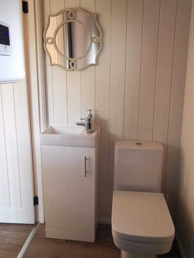 Forest Heath Shepherd'S Huts Рингуд Екстериор снимка